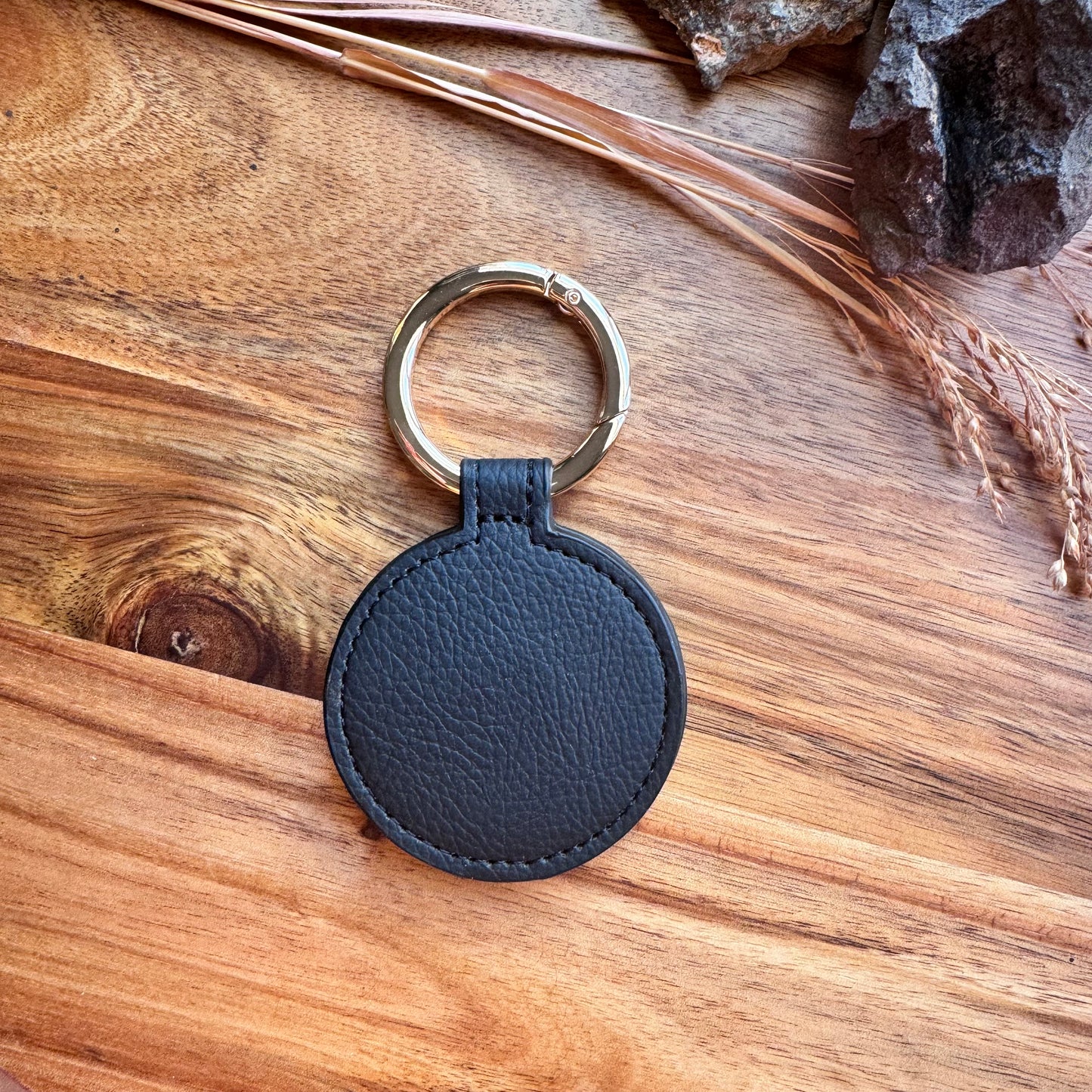Magnetic Travel Hat Clip