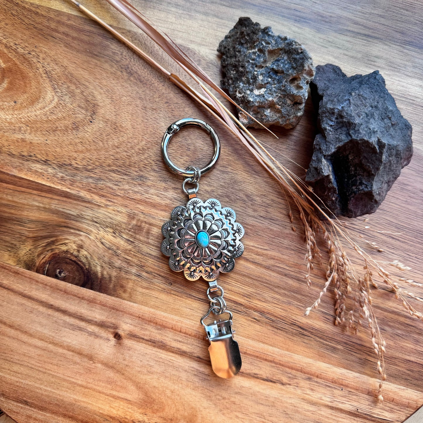 Vintage Style Travel Hat Clip with Turquoise