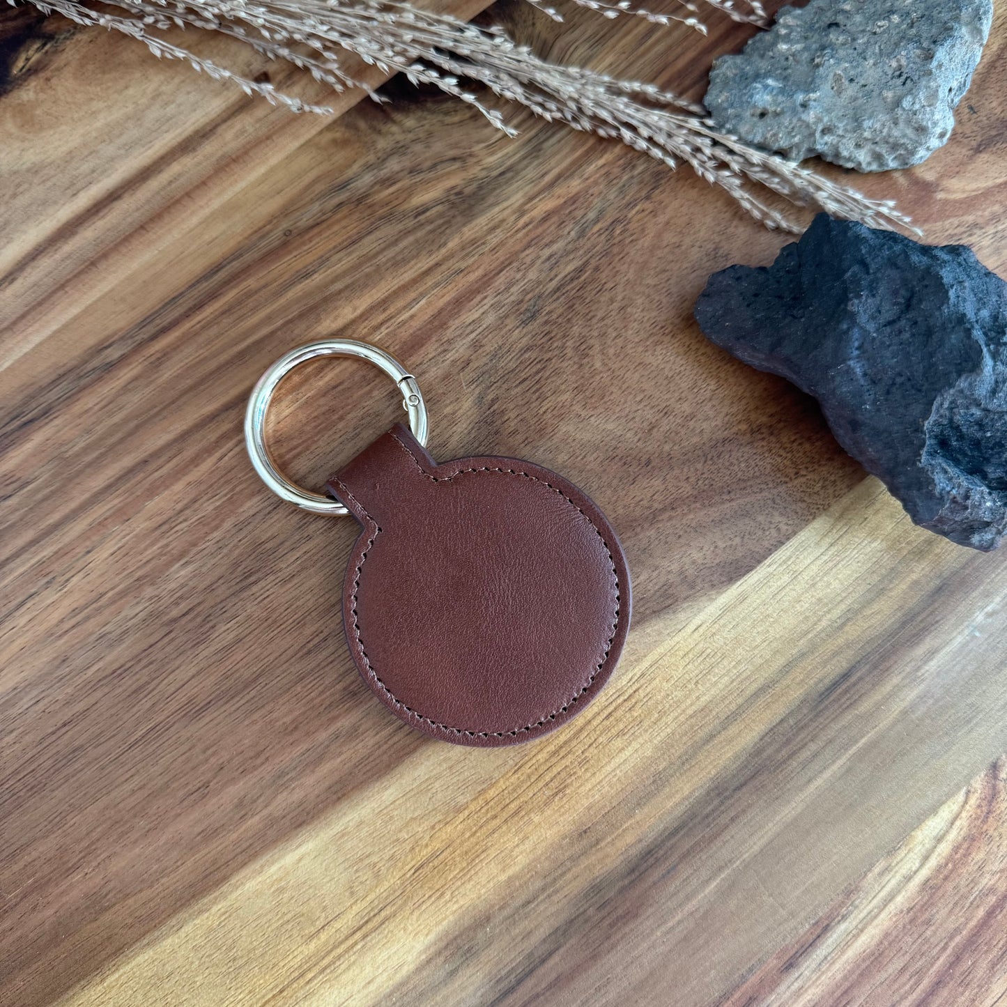 Magnetic Travel Hat Clip