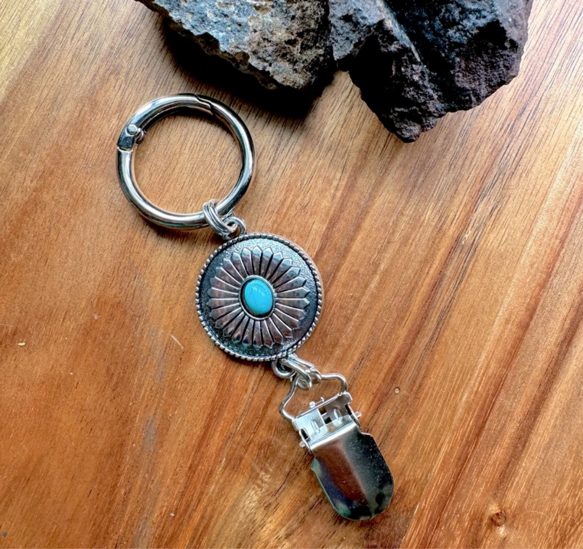 Vintage Style Travel Hat Clip with Turquoise